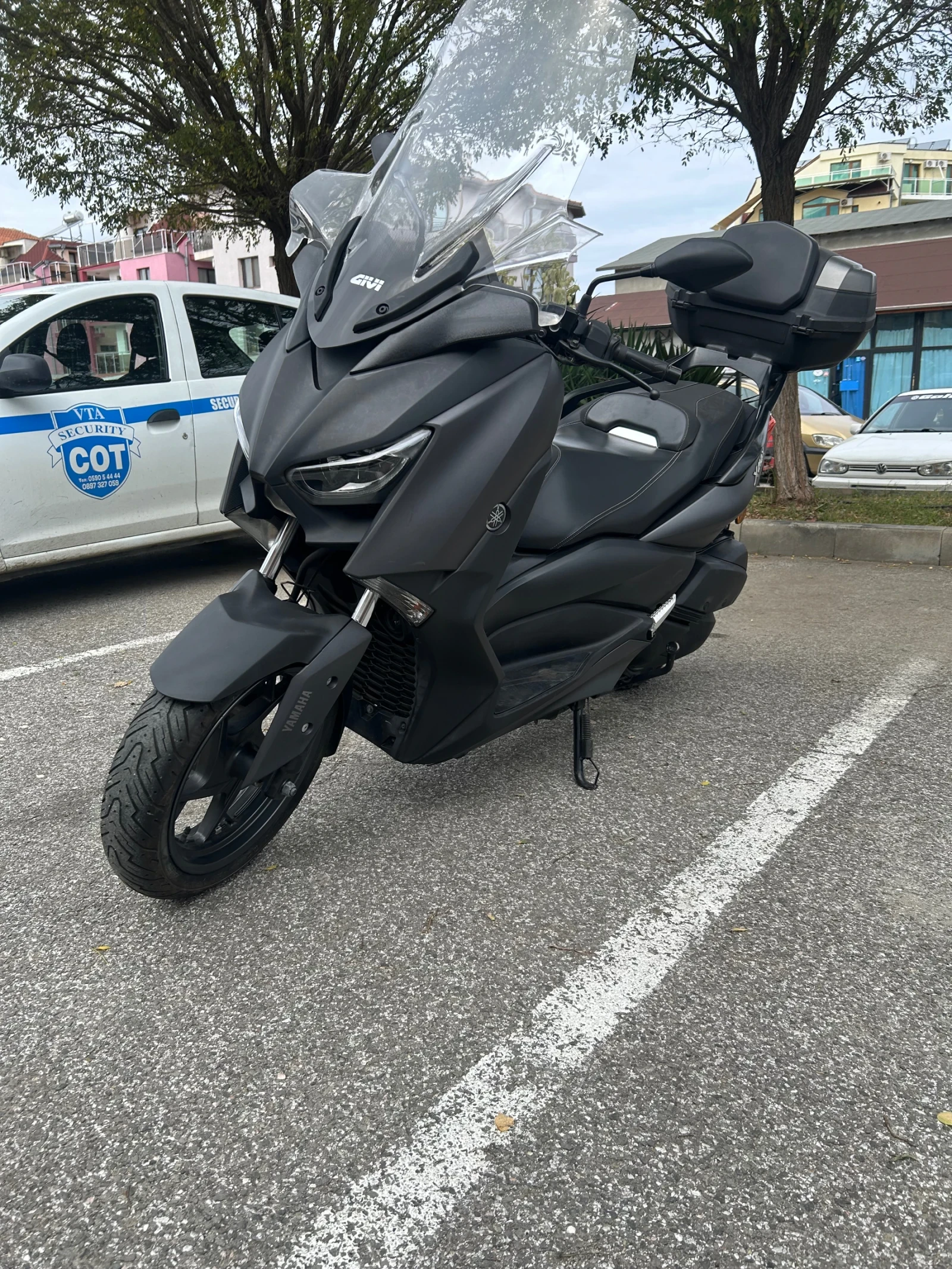 Yamaha X-max 300 abs tcs 2022 - изображение 2 | Auto.bg Yamaha X-max 300 abs tcs 2022 - изображение 2