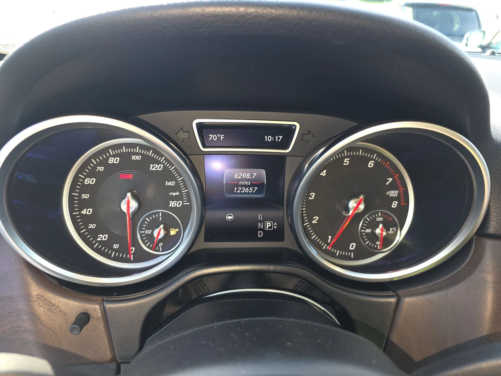 Mercedes-Benz GLE 350 4MATIC* HARMAN* KEYLOESS GO* DISTRONIC* BAS PLUS*  - изображение 7 | Auto.bg Mercedes-Benz GLE 350 4MATIC* HARMAN* KEYLOESS GO* DISTRONIC* BAS PLUS*  - изображение 7