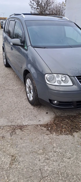 VW Touran - 3200 € / 6258.66 лв. - 88408191 6 | Car24.bg VW Touran - 3200 € / 6258.66 лв. - 88408191 6