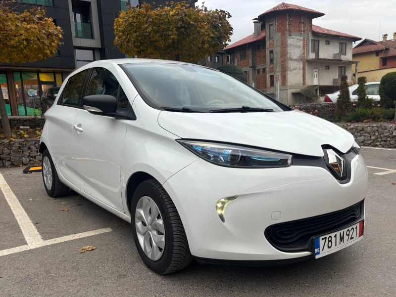 Renault Zoe Life R90 41kWh * 23500 км * ЛИЗИНГ - 20500 лв. / 10481.48 € - 61383600 1 | Car24.bg Renault Zoe Life R90 41kWh * 23500 км * ЛИЗИНГ - 20500 лв. / 10481.48 € - 61383600 1