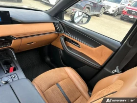 Mazda CX-90 Signature/ОБДУХВАНЕ/HUD/PANORAMA/ADAPT. CRUIS/BOSE | Auto.bg — изображение 16 Mazda CX-90 Signature/ОБДУХВАНЕ/HUD/PANORAMA/ADAPT. CRUIS/BOSE | Auto.bg — изображение 16