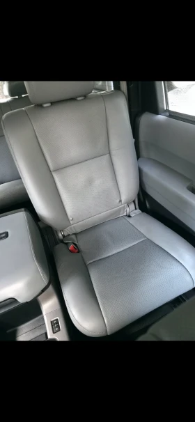 Toyota Sequoia undefined | Auto.bg — изображение 15 Toyota Sequoia undefined | Auto.bg — изображение 15