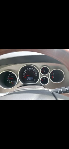 Toyota Sequoia undefined | Auto.bg — изображение 16 Toyota Sequoia undefined | Auto.bg — изображение 16