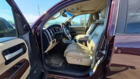 Toyota Sequoia PLATINUM* V8* JBL* КОЖА* ПОДГРЕВ* КАМЕРА* ШИБИДАХ | Auto.bg — изображение 9 Toyota Sequoia PLATINUM* V8* JBL* КОЖА* ПОДГРЕВ* КАМЕРА* ШИБИДАХ | Auto.bg — изображение 9