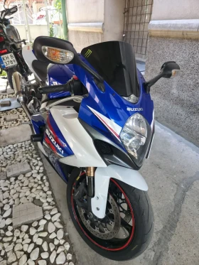 Suzuki Gsxr 1000 K7 | Auto.bg — изображение 7 Suzuki Gsxr 1000 K7 | Auto.bg — изображение 7