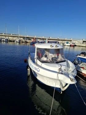 Моторна яхта Quicksilver 620 | Auto.bg — изображение 4 Моторна яхта Quicksilver 620 | Auto.bg — изображение 4