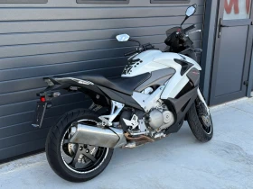Honda Crossrunner VFR800X CrossRunner, * 33 000км* Нови Гуми! | Auto.bg — изображение 3 Honda Crossrunner VFR800X CrossRunner, * 33 000км* Нови Гуми! | Auto.bg — изображение 3