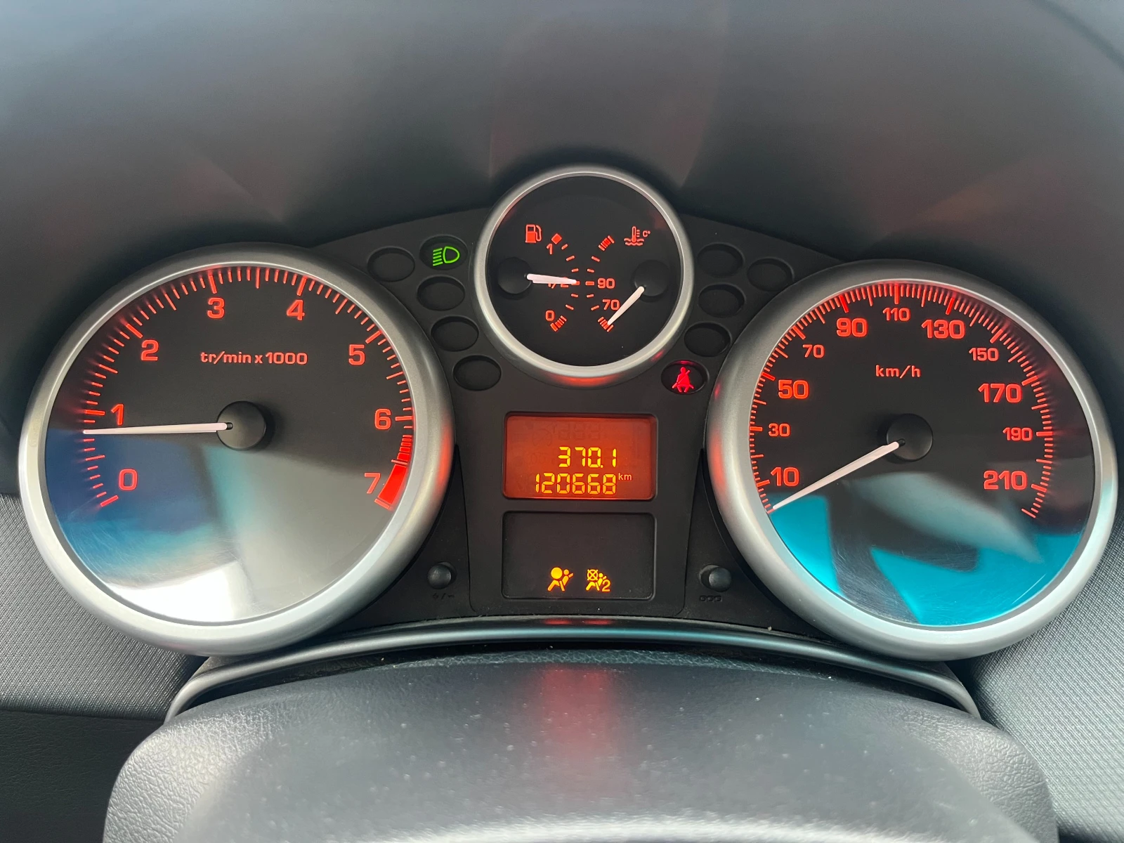 Peugeot 207  - изображение 6 | Auto.bg Peugeot 207  - изображение 6