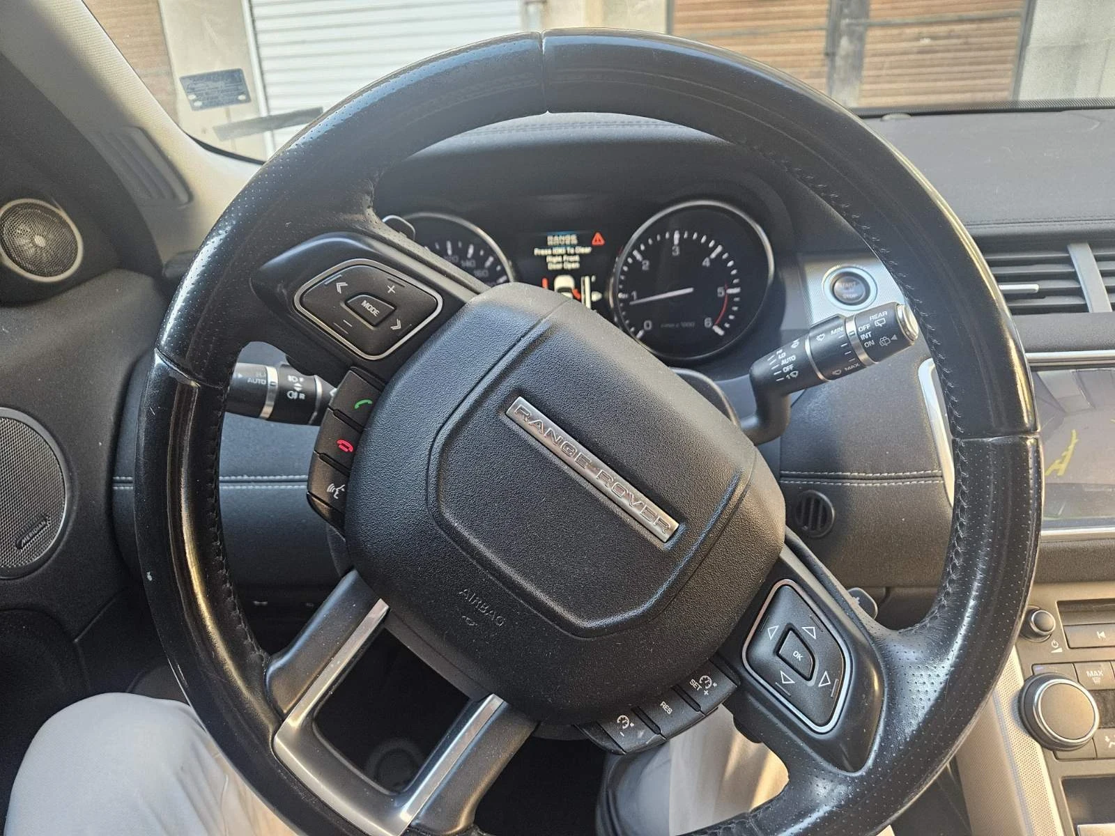 Land Rover Range Rover Evoque  - изображение 7 | Auto.bg Land Rover Range Rover Evoque  - изображение 7