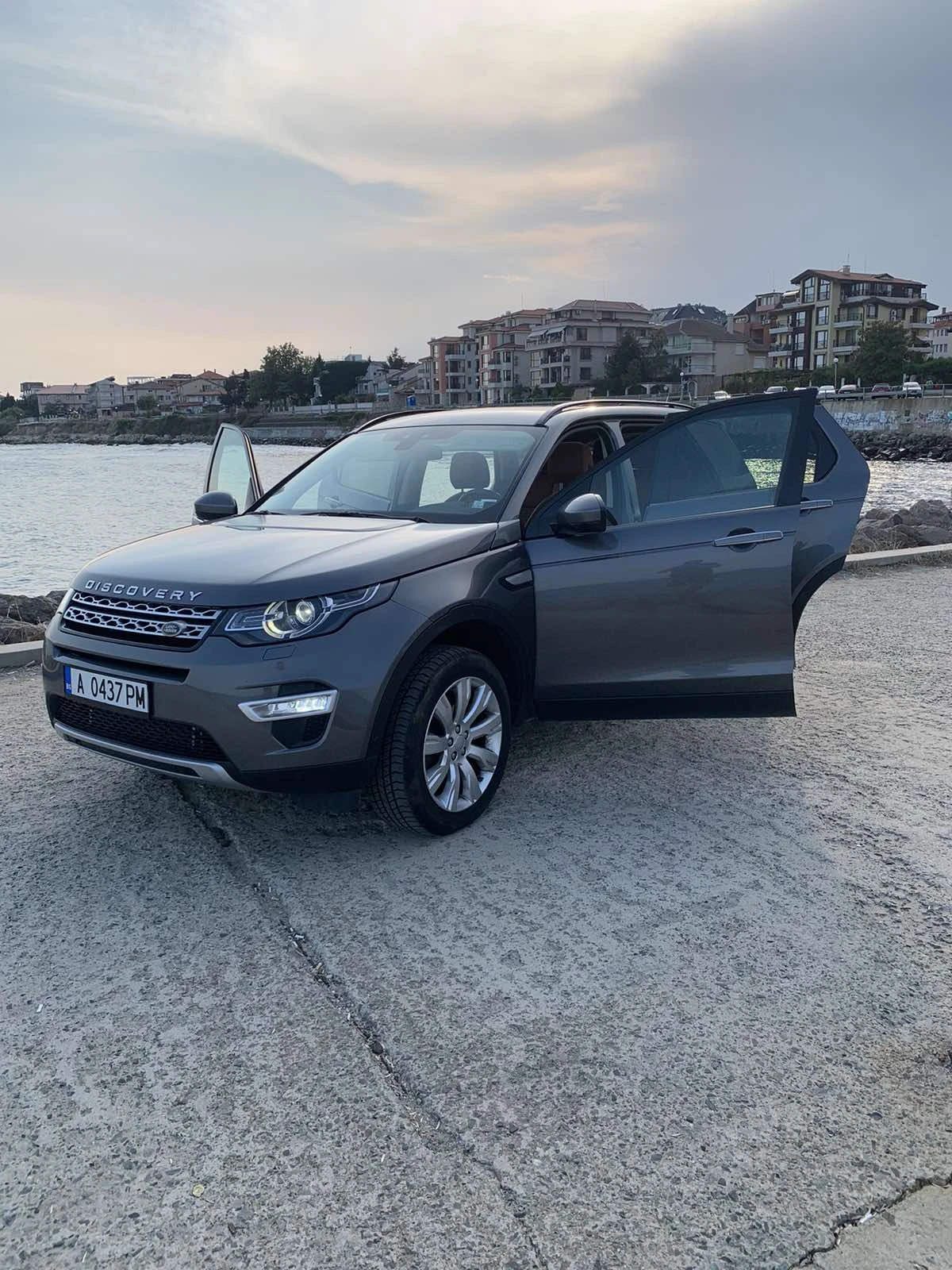 Land Rover Discovery Sport HSE LUXURY 6+ 1 - изображение 2 | Auto.bg Land Rover Discovery Sport HSE LUXURY 6+ 1 - изображение 2