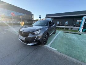 Снимка Peugeot 2008