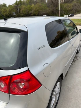 VW Golf 5 1.4i Facelift - 1950 € / 3813.87 лв. - 93808227 12 | Car24.bg VW Golf 5 1.4i Facelift - 1950 € / 3813.87 лв. - 93808227 12