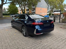 BMW i5 eDrive40/INDIVIDUAL/PANORAMA/HUD/360 CAM | Auto.bg — изображение 4 BMW i5 eDrive40/INDIVIDUAL/PANORAMA/HUD/360 CAM | Auto.bg — изображение 4
