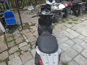 Malaguti Centro 160ie много лек пъргав и наи вече икономичен | Auto.bg — изображение 7 Malaguti Centro 160ie много лек пъргав и наи вече икономичен | Auto.bg — изображение 7