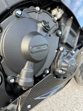Yamaha YZF-R1 M Akrapovic | Auto.bg — изображение 9 Yamaha YZF-R1 M Akrapovic | Auto.bg — изображение 9