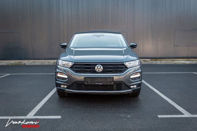 VW T-Roc 2.0 TDI - 34000 лв. / 17383.92 € - 28716461 1 | Car24.bg VW T-Roc 2.0 TDI - 34000 лв. / 17383.92 € - 28716461 1