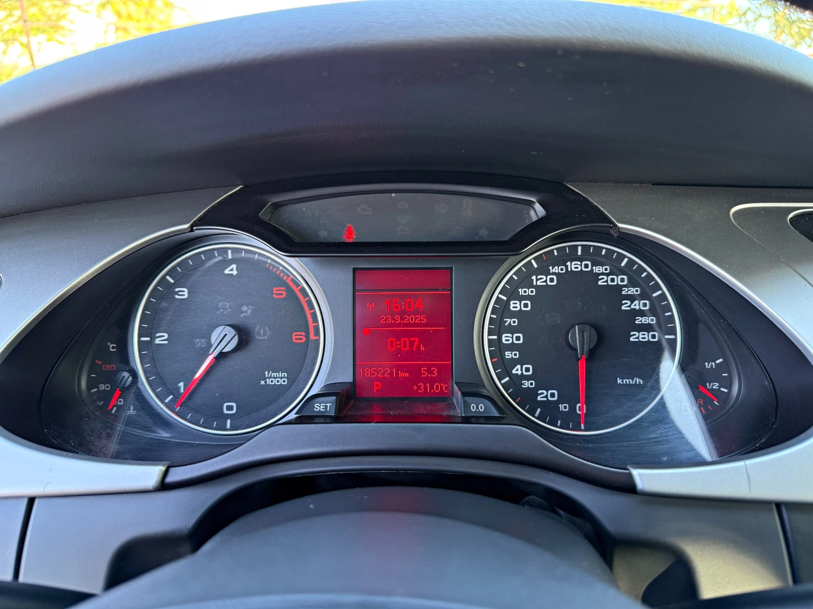 Audi A4  - изображение 10 | Auto.bg Audi A4  - изображение 10