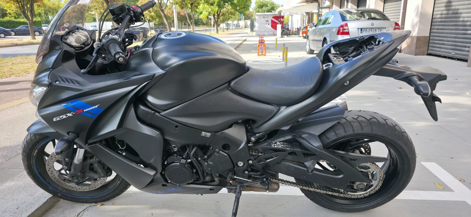 Suzuki Gsx S1000F - изображение 3 | Auto.bg Suzuki Gsx S1000F - изображение 3