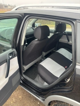 VW Polo CROSS 1.2 - 1500 € / 2933.74 лв. - 29323907 8 | Car24.bg VW Polo CROSS 1.2 - 1500 € / 2933.74 лв. - 29323907 8