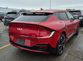 Kia EV6 2022 Kia EV6 LONG RANGE W/GT-LINE PKG 1 | Auto.bg — изображение 3 Kia EV6 2022 Kia EV6 LONG RANGE W/GT-LINE PKG 1 | Auto.bg — изображение 3