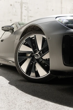 Audi E-Tron GT quattro B&O Carbon Laser lights - 49900 € / 97595.92 лв. - 75983842 3 | Car24.bg Audi E-Tron GT quattro B&O Carbon Laser lights - 49900 € / 97595.92 лв. - 75983842 3