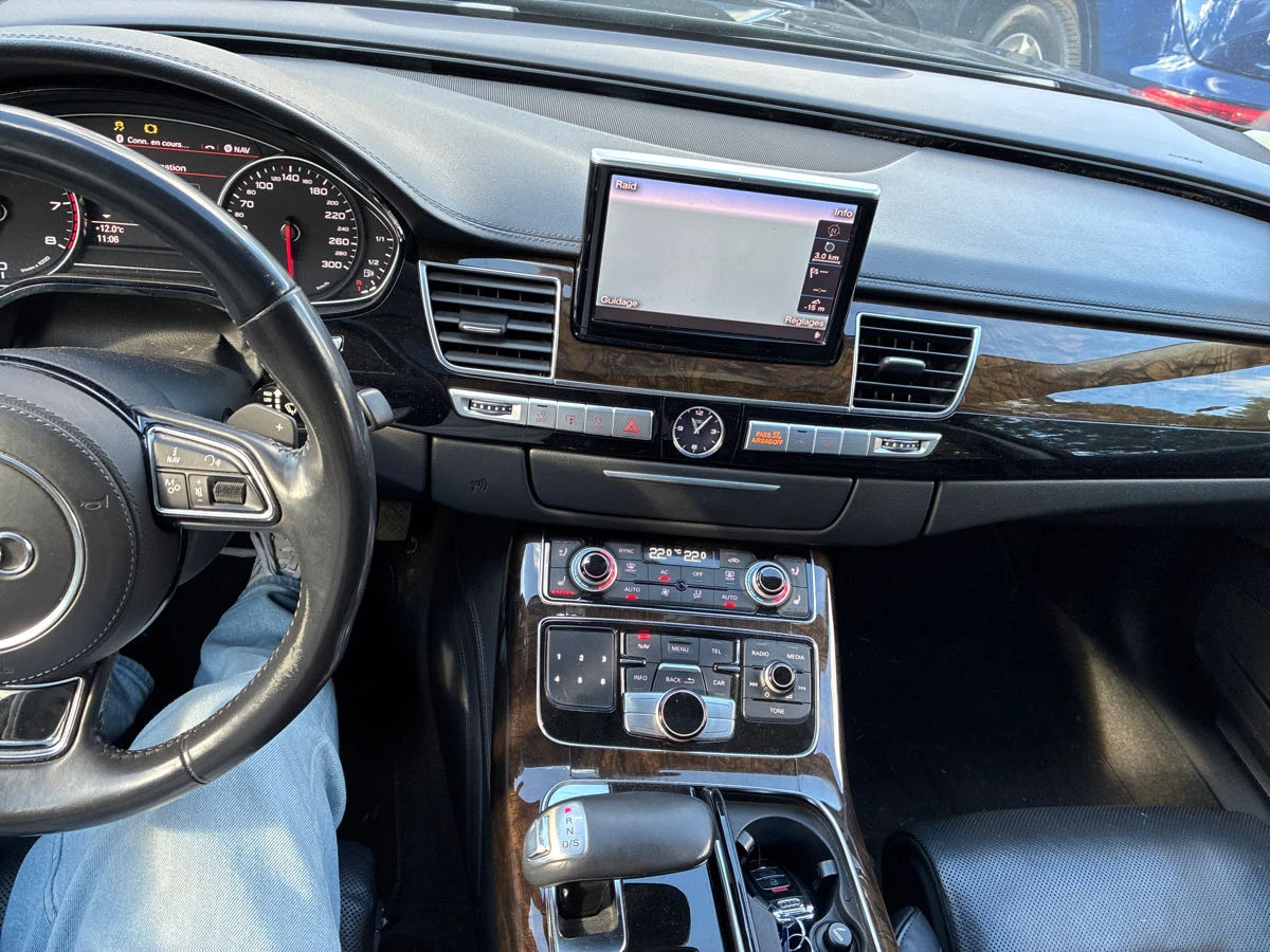 Audi A8 PREMIUM 4.0L CARFAX АВТО КРЕДИТ  - изображение 8 | Auto.bg Audi A8 PREMIUM 4.0L CARFAX АВТО КРЕДИТ  - изображение 8