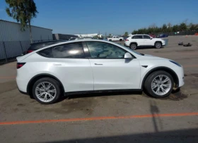 Tesla Model Y LONG RANGE DUAL MOTOR AWD - 17182 € / 33605.07 лв. - 78387701 11 | Car24.bg Tesla Model Y LONG RANGE DUAL MOTOR AWD - 17182 € / 33605.07 лв. - 78387701 11