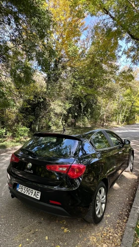 Alfa Romeo Giulietta 1.4 Бензин/Газ - 5000 € / 9779.15 лв. - 42743431 8 | Car24.bg Alfa Romeo Giulietta 1.4 Бензин/Газ - 5000 € / 9779.15 лв. - 42743431 8