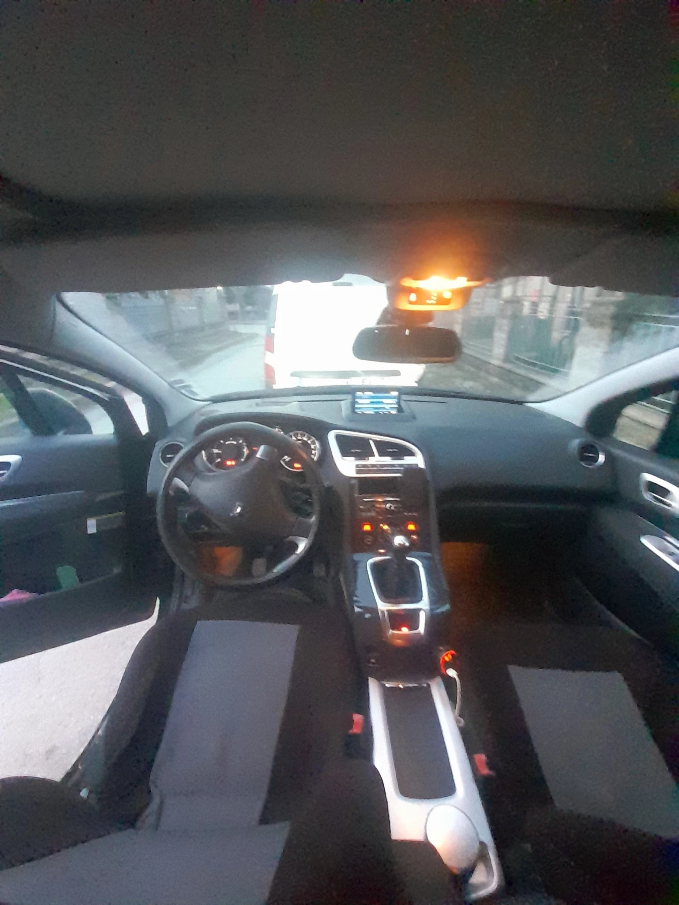 Peugeot 5008 undefined | Auto.bg — изображение 1 Peugeot 5008 undefined | Auto.bg — изображение 1