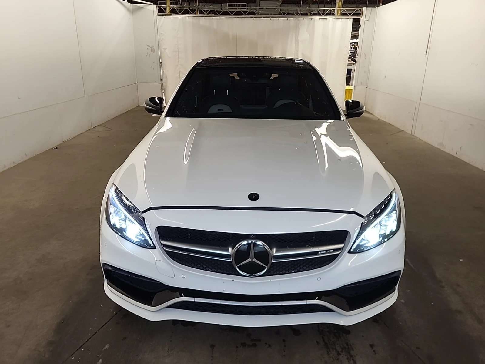Mercedes-Benz C 63 AMG * S* CARFAX * БЕЗ ПЪРВОНАЧАЛНА ВНОСКА - изображение 2 | Auto.bg Mercedes-Benz C 63 AMG * S* CARFAX * БЕЗ ПЪРВОНАЧАЛНА ВНОСКА - изображение 2