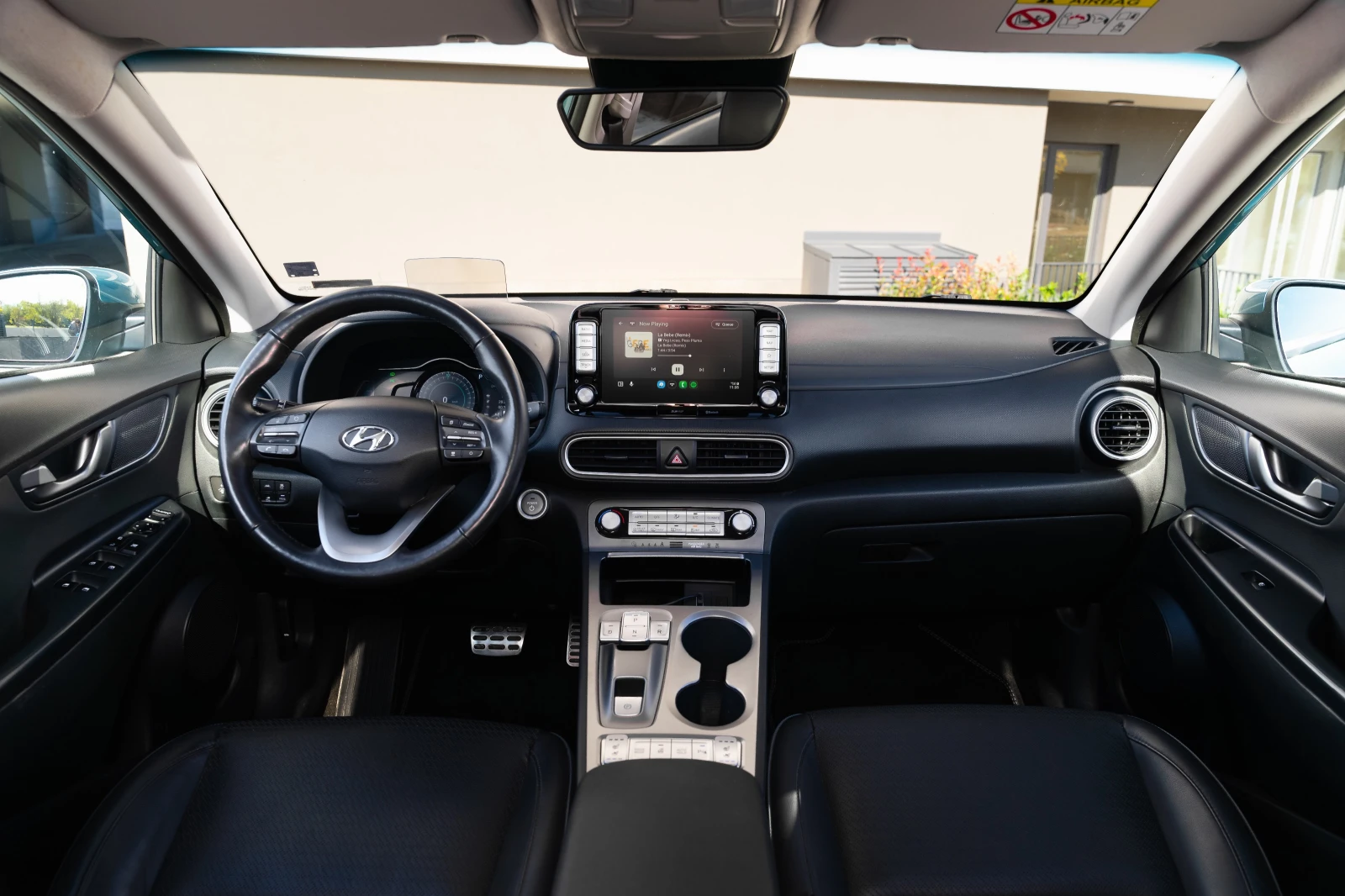 Hyundai Kona PREMIUM* 64KW* НОВА БАТЕРИЯ* ЛИЗИНГ*  - изображение 8 | Auto.bg Hyundai Kona PREMIUM* 64KW* НОВА БАТЕРИЯ* ЛИЗИНГ*  - изображение 8