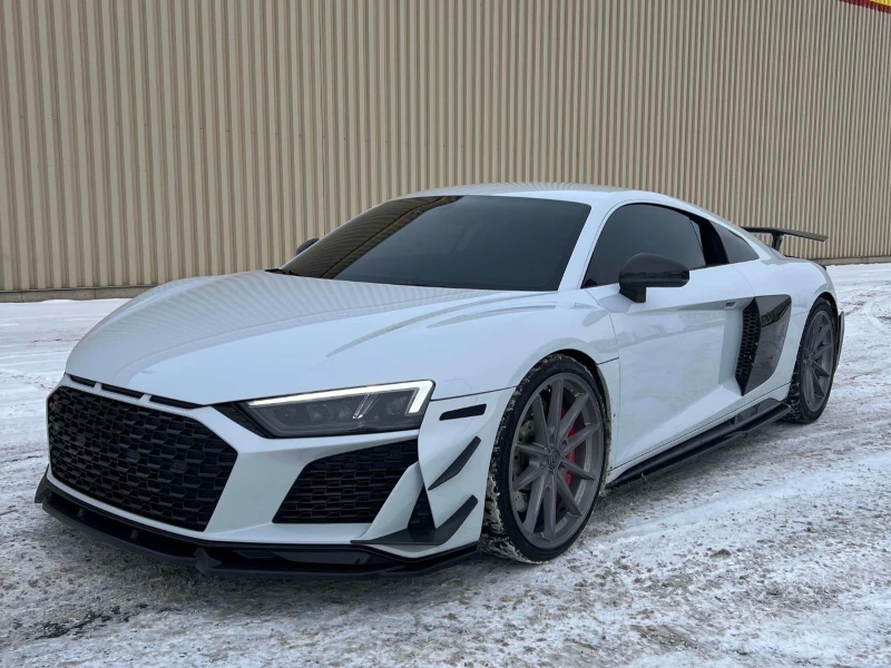 Audi R8 V10 performance CARFAX АВТО КРЕДИТ - 224650 лв. / 114861.72 € - 74765361 1 | Car24.bg Audi R8 V10 performance CARFAX АВТО КРЕДИТ - 224650 лв. / 114861.72 € - 74765361 1