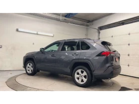 Toyota Rav4 * AWD | HTD SEATS | CARPLAY | 17IN ALLOYS | REAR C - 22222 € / 43462.45 лв. - 49488949 7 | Car24.bg Toyota Rav4 * AWD | HTD SEATS | CARPLAY | 17IN ALLOYS | REAR C - 22222 € / 43462.45 лв. - 49488949 7