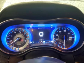 Chrysler 300c V6 LIMITED* ПАНOРАМА* DISTRONIC* БЯЛА ПЕРЛА - 9500 € / 18580.38 лв. - 96891159 6 | Car24.bg Chrysler 300c V6 LIMITED* ПАНOРАМА* DISTRONIC* БЯЛА ПЕРЛА - 9500 € / 18580.38 лв. - 96891159 6