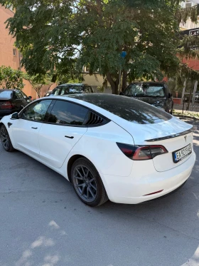 Tesla Model 3 facelift 2021 Long range термопомпа - 22400 € / 43810.59 лв. - 37038411 3 | Car24.bg Tesla Model 3 facelift 2021 Long range термопомпа - 22400 € / 43810.59 лв. - 37038411 3