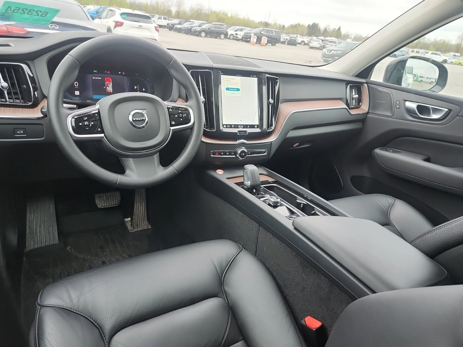 Volvo XC60 * CARFAX * БЕЗ ПЪРВОНАЧАЛНА ВНОСКА - изображение 8 | Auto.bg Volvo XC60 * CARFAX * БЕЗ ПЪРВОНАЧАЛНА ВНОСКА - изображение 8