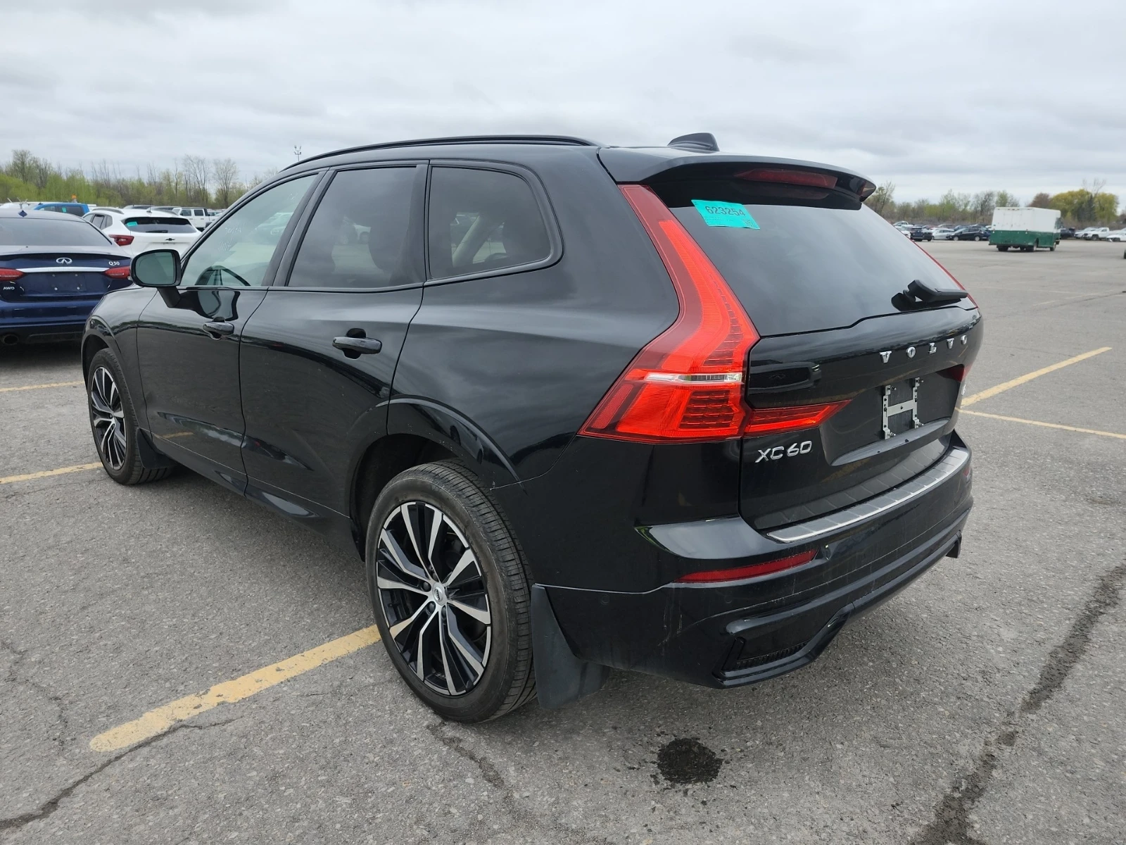 Volvo XC60 * CARFAX * БЕЗ ПЪРВОНАЧАЛНА ВНОСКА - изображение 4 | Auto.bg Volvo XC60 * CARFAX * БЕЗ ПЪРВОНАЧАЛНА ВНОСКА - изображение 4