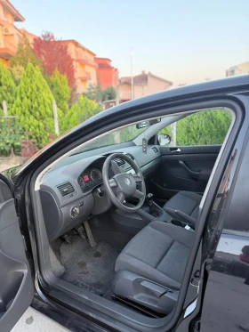 VW Golf - 2000 € / 3911.66 лв. - 96430934 7 | Car24.bg VW Golf - 2000 € / 3911.66 лв. - 96430934 7