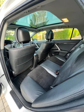 Toyota Avensis 2.0D-4D* Фейслифт* Кожа* Алкантара* Нави* Камера* - 6699 € / 13102.11 лв. - 25013958 11 | Car24.bg Toyota Avensis 2.0D-4D* Фейслифт* Кожа* Алкантара* Нави* Камера* - 6699 € / 13102.11 лв. - 25013958 11