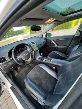 Toyota Avensis 2.0D-4D* Фейслифт* Кожа* Алкантара* Нави* Камера* - 6699 € / 13102.11 лв. - 25013958 9 | Car24.bg Toyota Avensis 2.0D-4D* Фейслифт* Кожа* Алкантара* Нави* Камера* - 6699 € / 13102.11 лв. - 25013958 9
