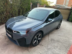 BMW iX ДОГОВАРЯНЕ/ВЪЗДУХ/МАСАЖ/ГАРАНЦИЯ/ОБДУХВАНЕ | Auto.bg — изображение 17 BMW iX ДОГОВАРЯНЕ/ВЪЗДУХ/МАСАЖ/ГАРАНЦИЯ/ОБДУХВАНЕ | Auto.bg — изображение 17