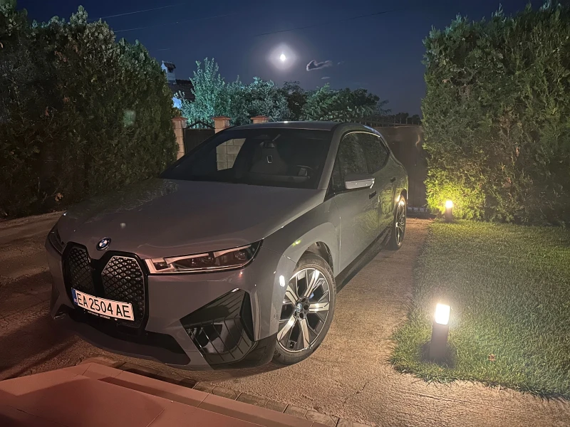 BMW iX ВЪЗДУХ/МАСАЖ/ГАРАНЦИЯ/ОБДУХВАНЕ - 51000 € - 38031475 1 | Car24.bg BMW iX ВЪЗДУХ/МАСАЖ/ГАРАНЦИЯ/ОБДУХВАНЕ - 51000 € - 38031475 1