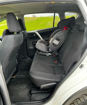 Toyota Rav4 - 18300 € / 35791.69 лв. - 92957970 11 | Car24.bg Toyota Rav4 - 18300 € / 35791.69 лв. - 92957970 11