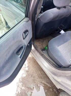 Renault Megane - 730 € / 1427.76 лв. - 44443415 11 | Car24.bg Renault Megane - 730 € / 1427.76 лв. - 44443415 11