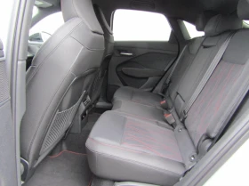 Audi Q3 Sportback 2.0TDI Гаранция/S line/ACC/Камера | Auto.bg — изображение 8 Audi Q3 Sportback 2.0TDI Гаранция/S line/ACC/Камера | Auto.bg — изображение 8