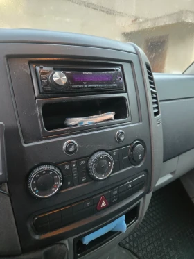 VW Crafter 2.5TDI 163к.с. XXXL 2011г.165000 реални. | Auto.bg — изображение 15 VW Crafter 2.5TDI 163к.с. XXXL 2011г.165000 реални. | Auto.bg — изображение 15
