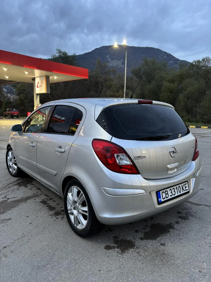 Opel Corsa 1.4 Cosmo - 6250 лв. / 3195.57 € - 89791656 1 | Car24.bg Opel Corsa 1.4 Cosmo - 6250 лв. / 3195.57 € - 89791656 1