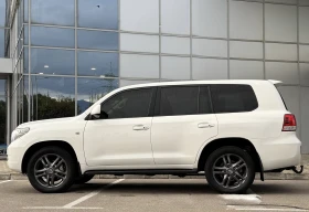 Toyota Land cruiser J200 ШВЕЙЦАРИЯ ! - 29950 € / 58577.11 лв. - 70249505 4 | Car24.bg Toyota Land cruiser J200 ШВЕЙЦАРИЯ ! - 29950 € / 58577.11 лв. - 70249505 4
