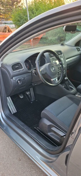 VW Golf 1.6 TDI Nav. Германия реални.км | Auto.bg — изображение 8 VW Golf 1.6 TDI Nav. Германия реални.км | Auto.bg — изображение 8