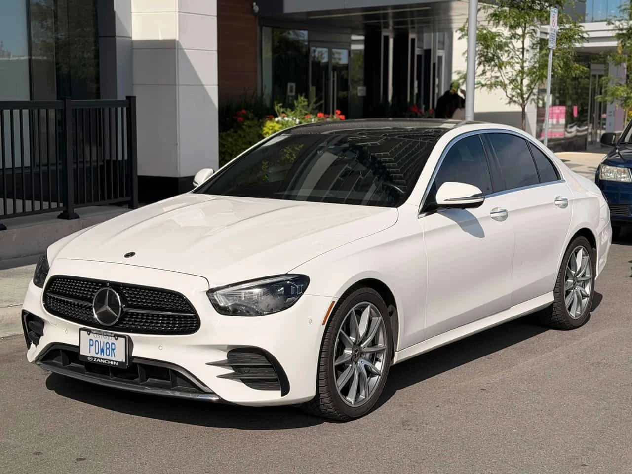 Mercedes-Benz E 450 * AMG Line * EQ Boost * CARFAX * | Auto.bg — изображение 1 Mercedes-Benz E 450 * AMG Line * EQ Boost * CARFAX * | Auto.bg — изображение 1